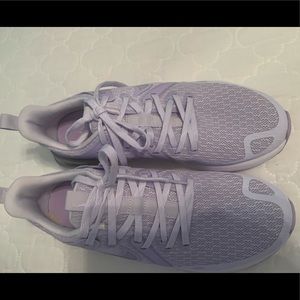 Women’s Nike Legend React 2 - Size 9.5